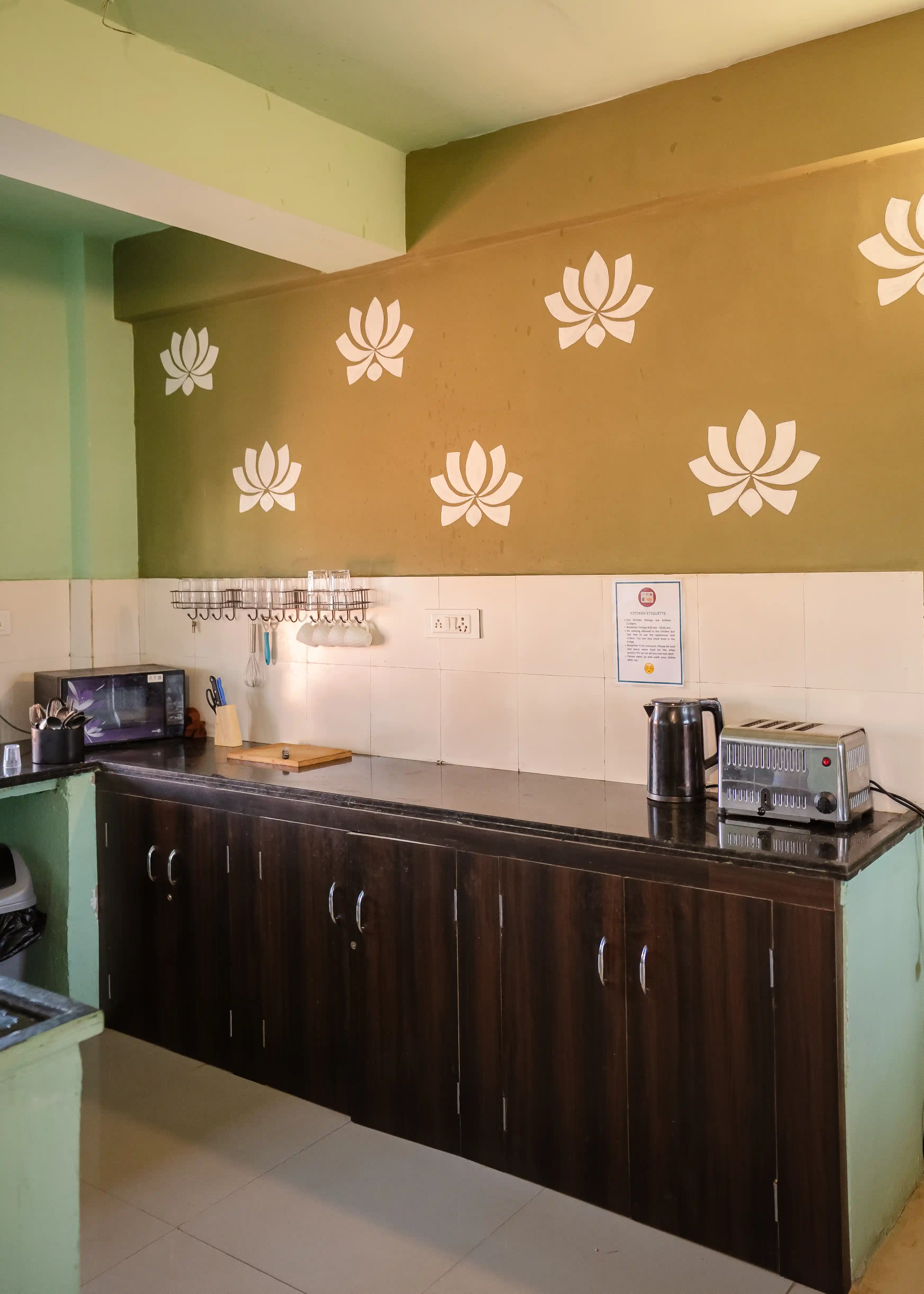 Hammock Hostels Jaipur — rooms and spaces