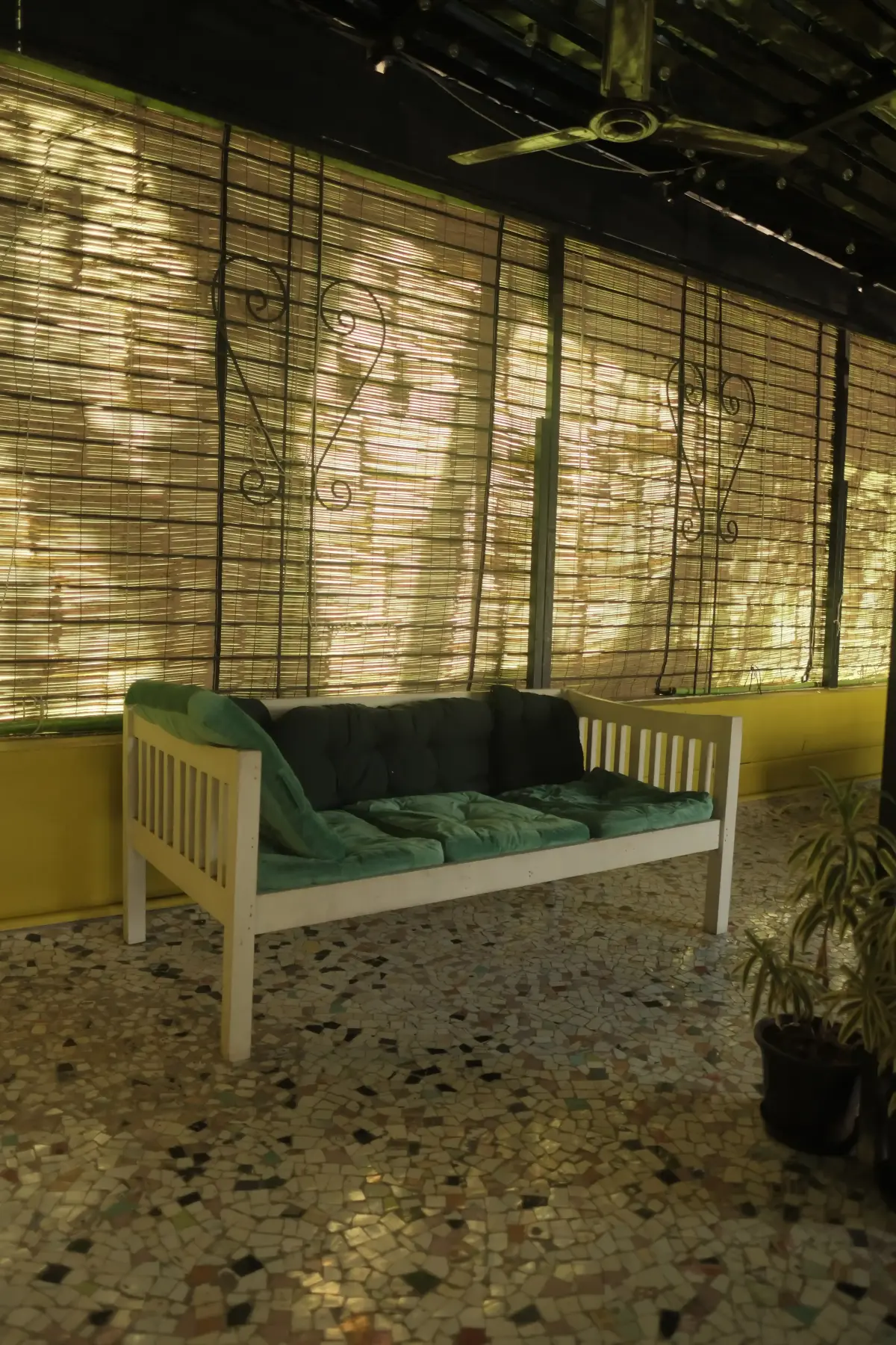 Hammock Hostels Mumbai — rooms and spaces